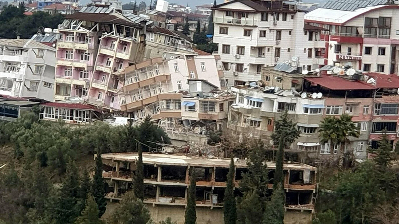 İzmir’de Deprem Riskine Dikkat: Kayıplar Artabilir!