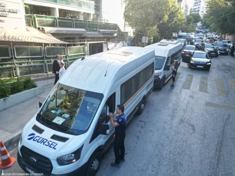 İzmir’de Eğitim Yılı İçin Ulaşım Önlemleri Alındı