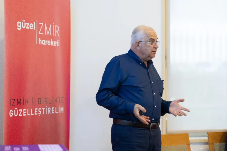 İzmir’de Kamusal Mekânlar İçin Söyleşi Serisi