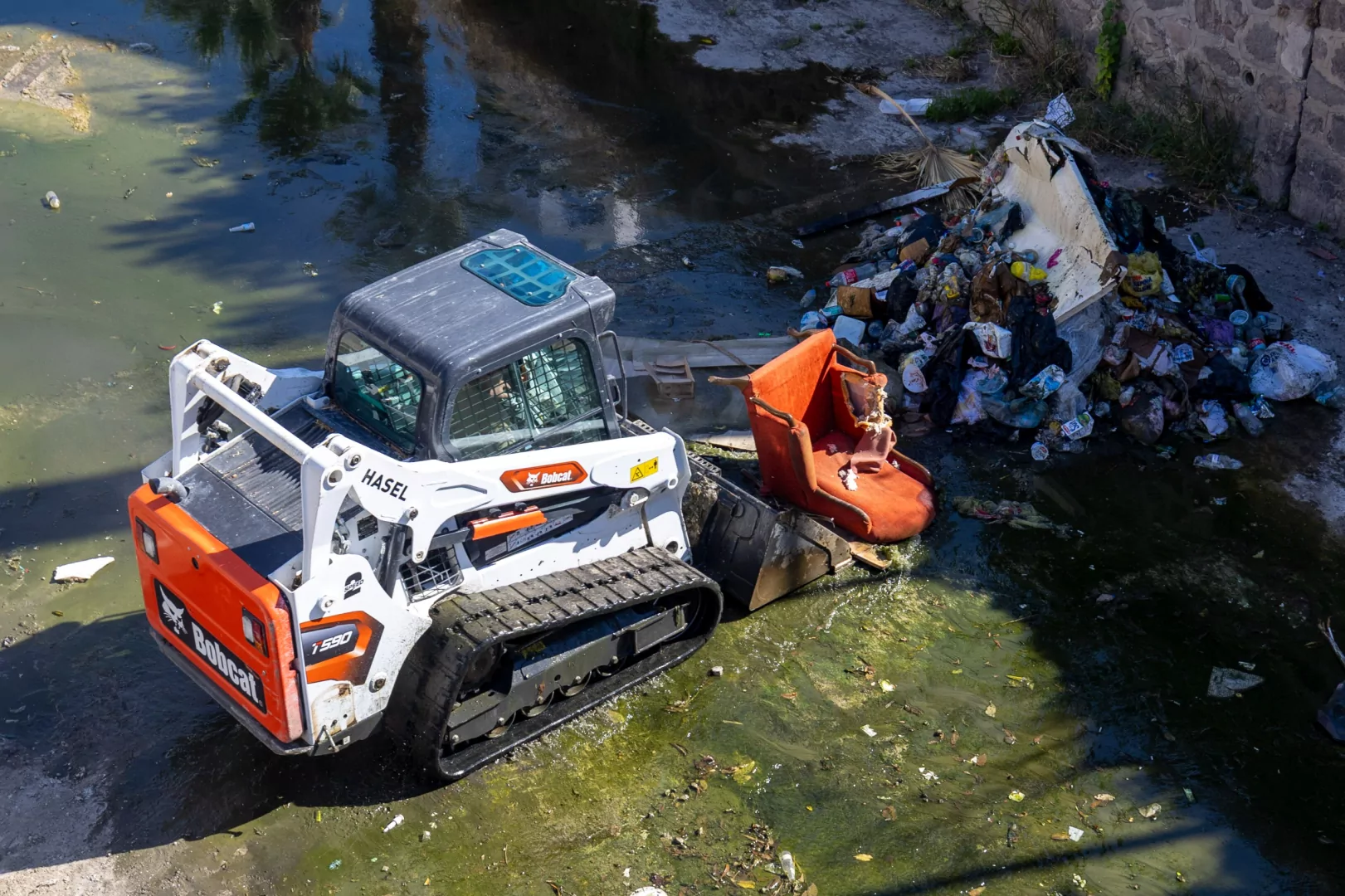 İzmir’de Kışa Hazırlık: Derelerde Temizlik Seferberliği