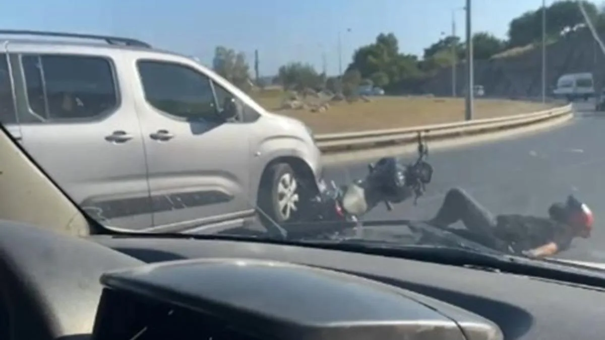 İzmir’de Motosiklete Kasten Çarpan Sürücü Yakalandı