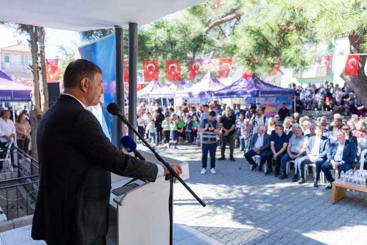 İzmir’de Okul Yenilendi, Çocuklara Şenlik Düzenlendi!