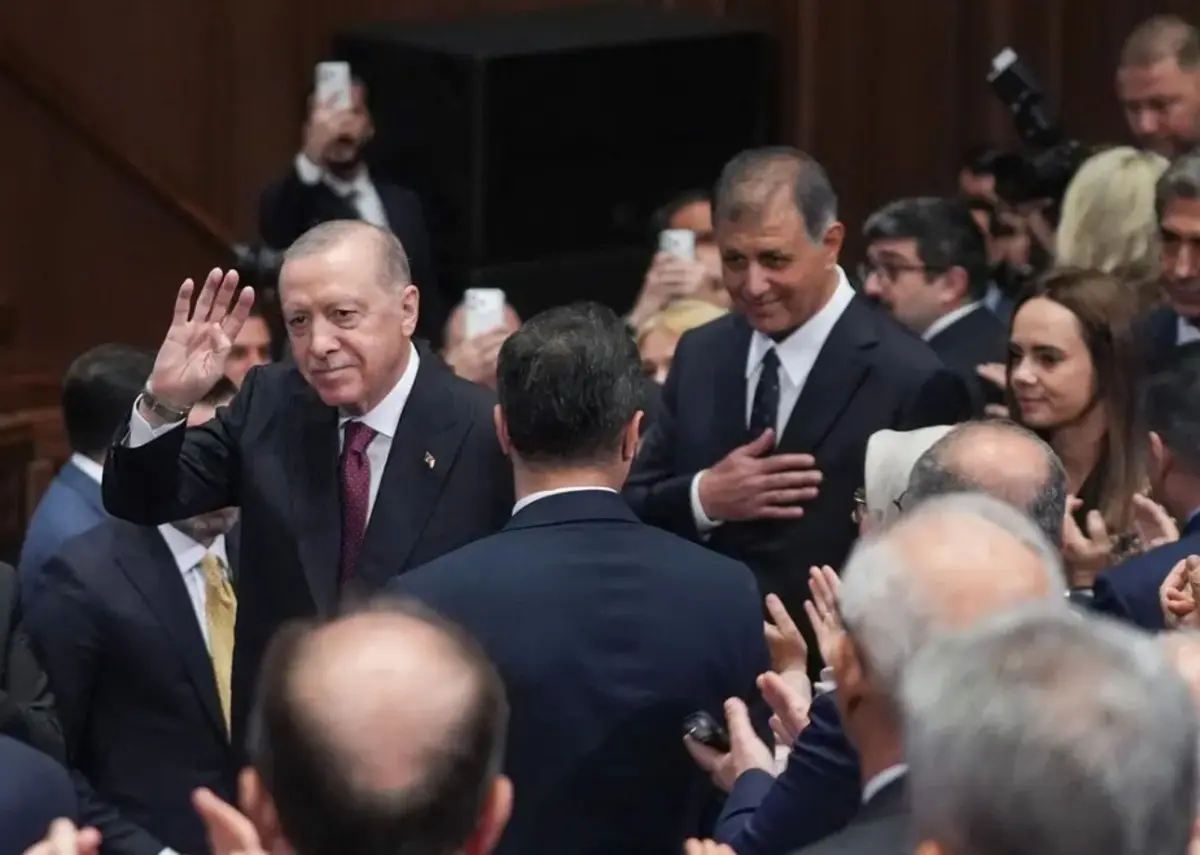 İzmir Büyükşehir Belediyesi nde dikkat çeken gelişme! Başkanvekili Zafer Levent Yıldır istifa etti 2