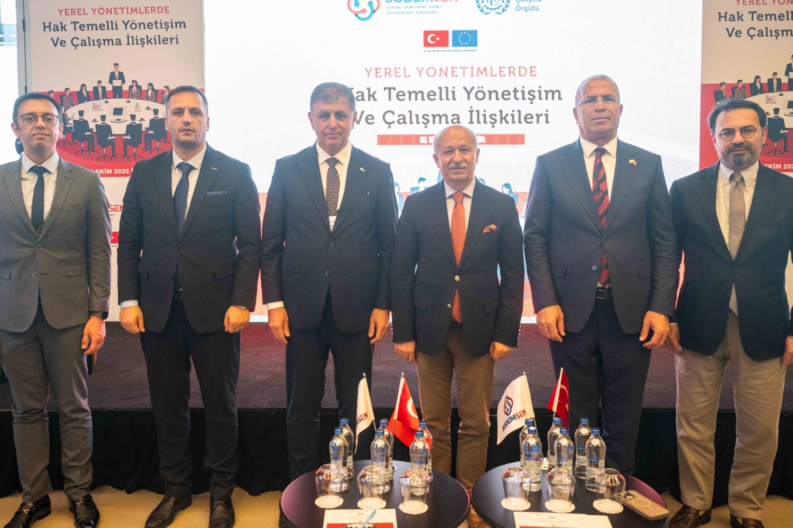 İzmir’de Sürdürülebilir Yönetim İçin Çalıştay