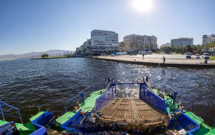 İzmir’de Teknolojiyle Çevre Koruma Hamlesi!