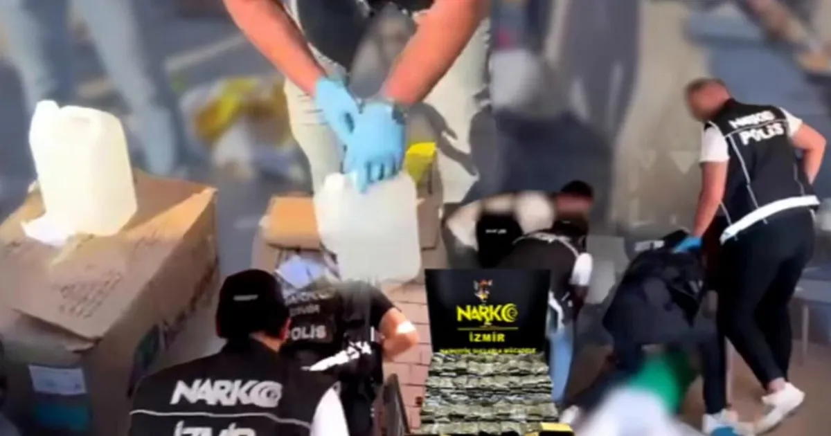İzmir’de Uyuşturucu Operasyonu: 3 Gözaltı!