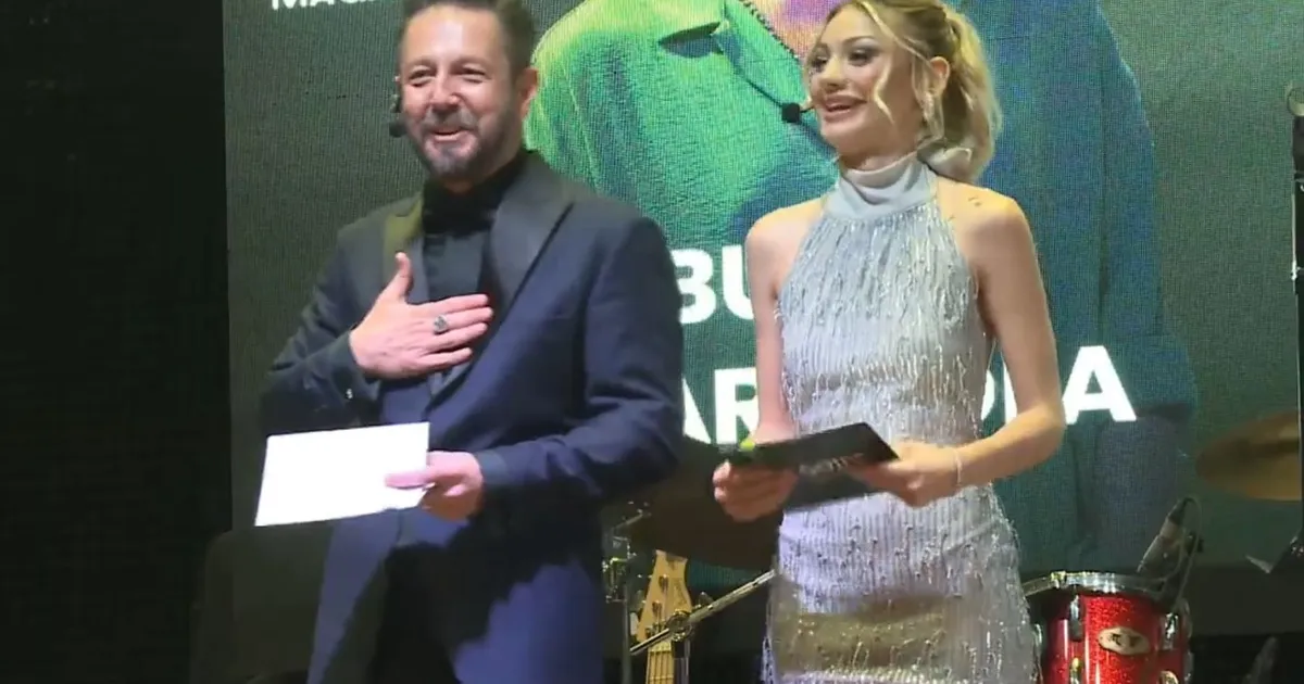 İzmir’de Vizyon Ödülleri Gecesi Coşkuyla Yapıldı!