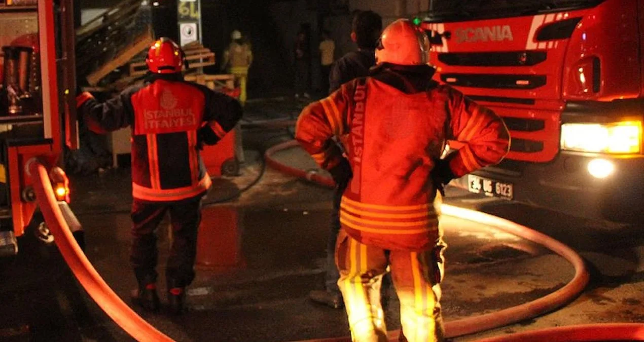 İzmir’de Yangınlarla Mücadelede 10 Milyar Kayıp!
