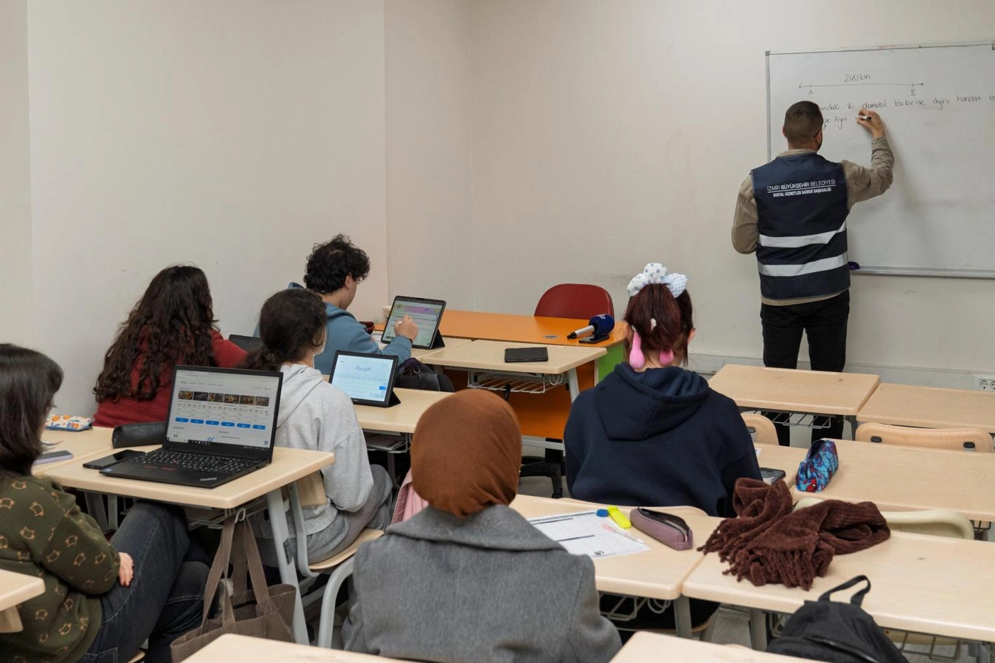 İzmir’de Yapay Zeka ile Matematikte Yeni Dönem!