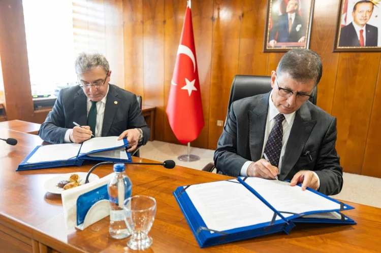 İzmir’de Deprem Risklerine Karşı Master Plan Çalışmaları Sürüyor