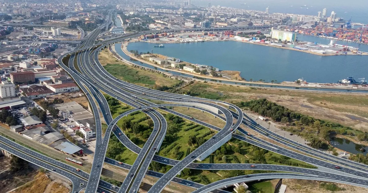 İzmir’e 21 Milyar Lira Yatırım Yapıldı!