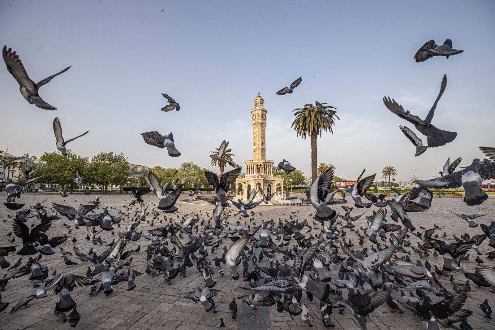 İzmir’in Geleceği İçin Birlikte Düşünelim!