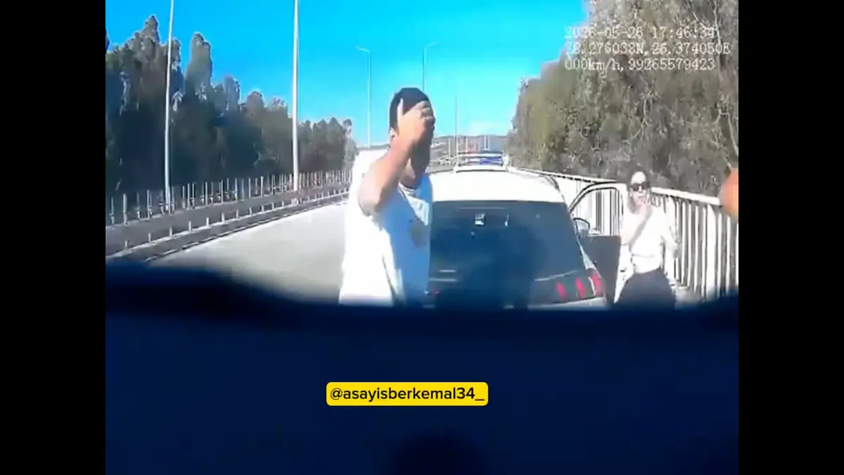 İzmir Otoyolu’nda kaza! Denetim sırasında Jandarmaya TIR çarptı 3