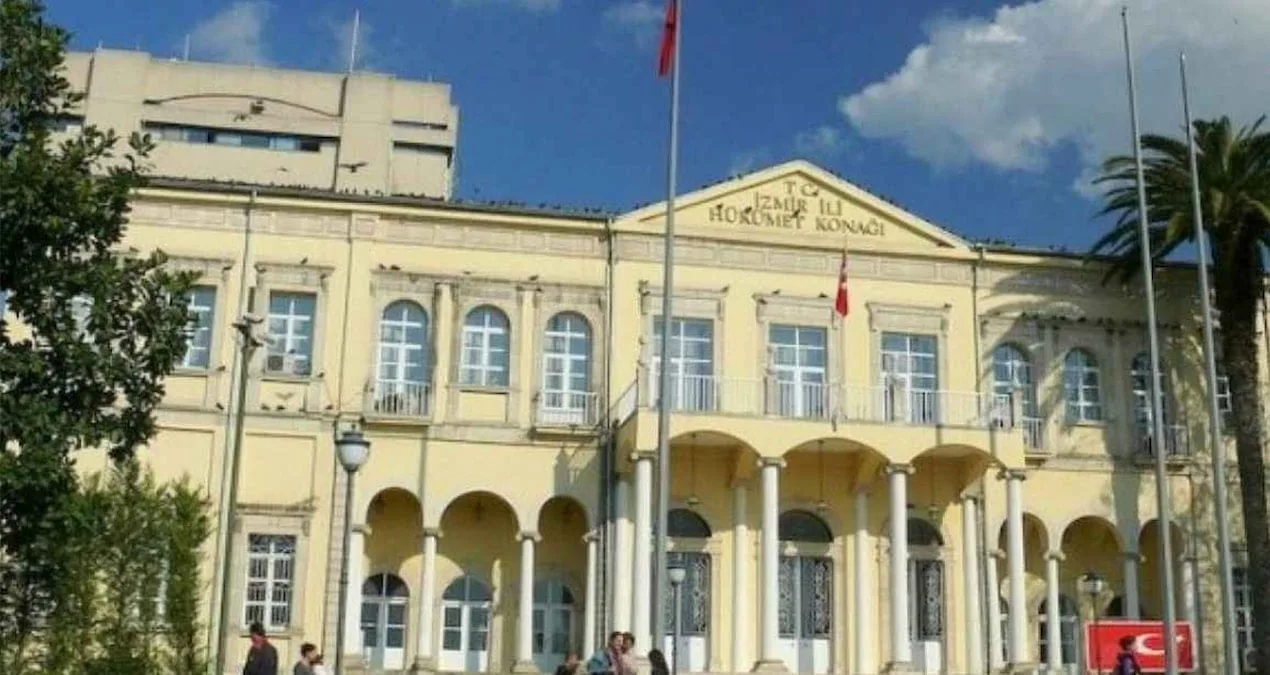 İzmir Vakfı’nın Yardım Talebi Valilikten Reddedildi