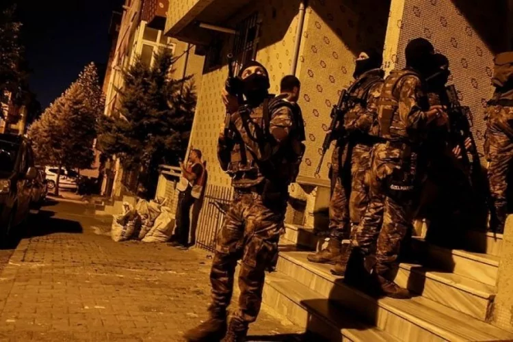 İzmir ve Adıyaman’da DHKP/C Operasyonu: 27 Gözaltı