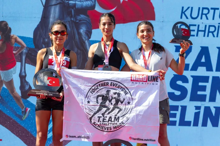 İzmir Yarı Maratonu’nda Coşku Doruğa Ulaştı!