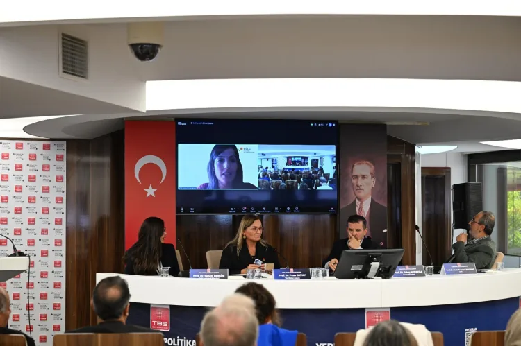 İzmir, Yerel Sosyal Politikalar Çalıştayı’nda Öne Çıktı
