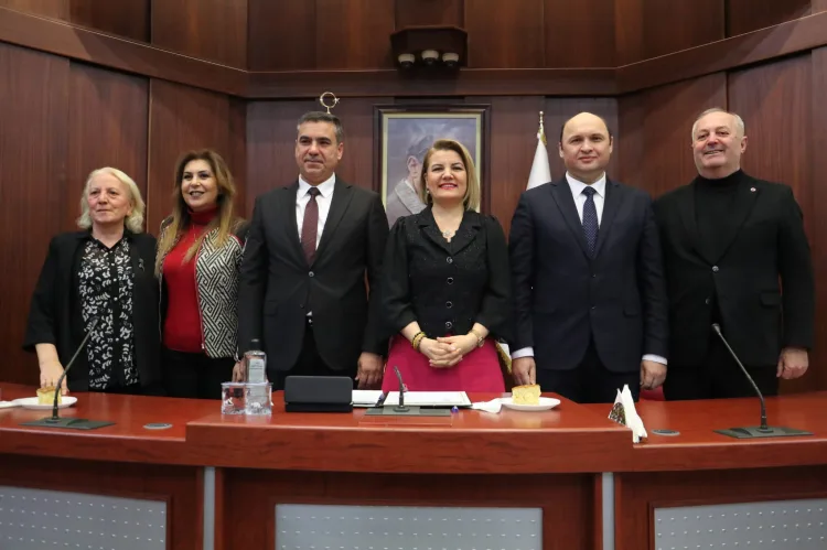 İzmit Belediyesi’nden 2.150 Çalışana Promosyon