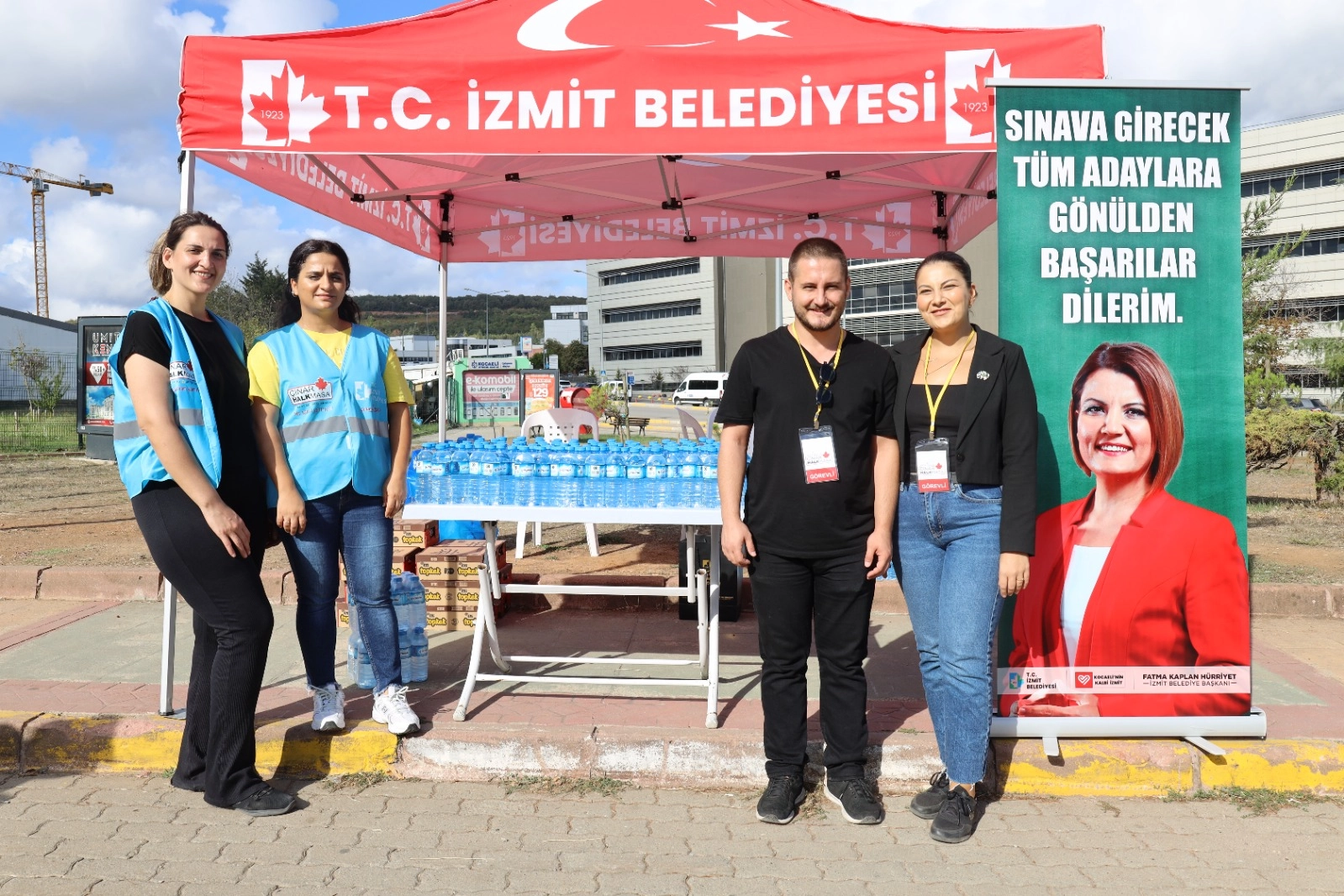 İzmit Belediyesi’nden KPSS Adaylarına Destek!