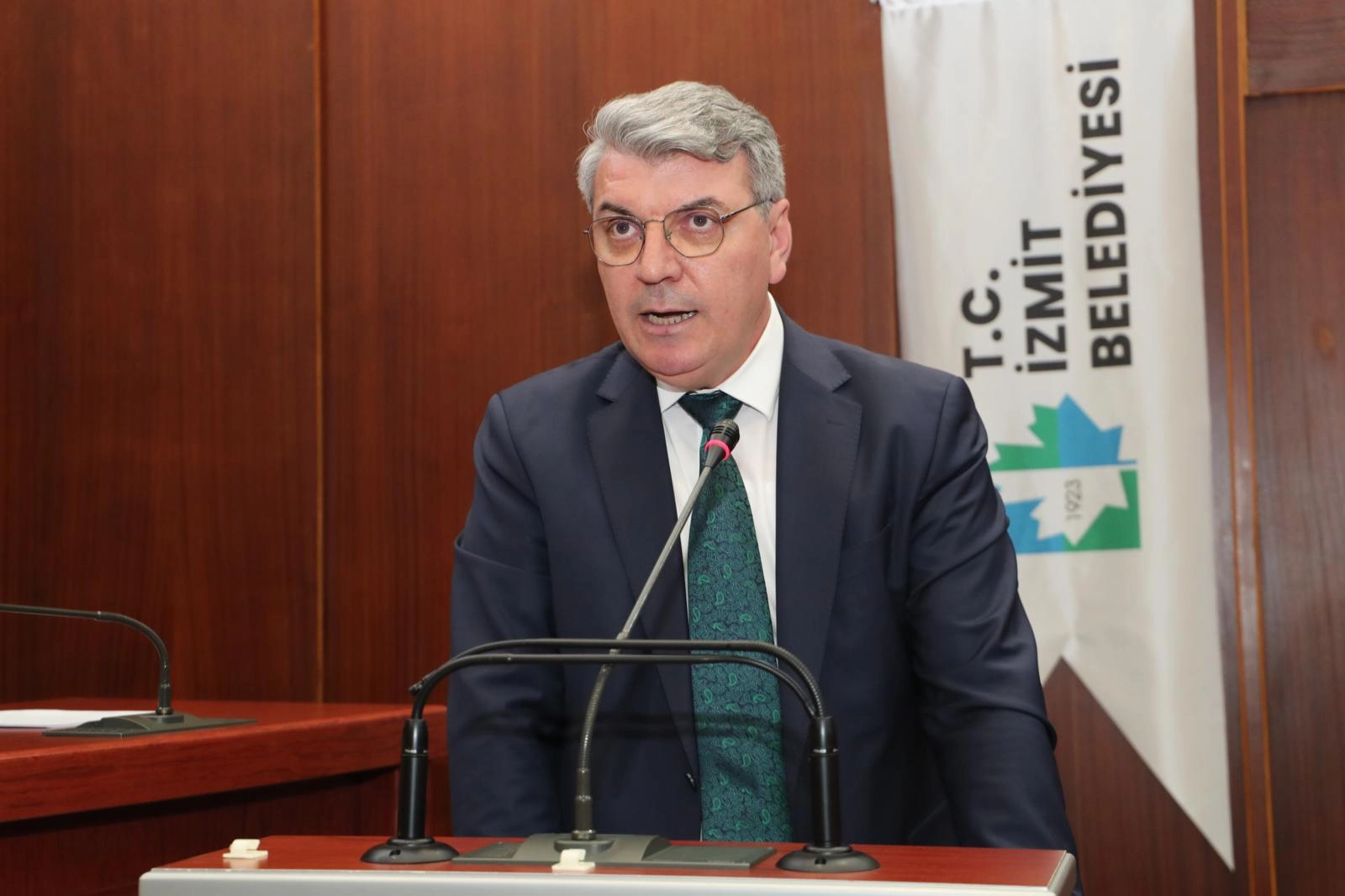 İzmit Belediyesi’nden Mali Disiplinle 126 Milyon Lira Fazla