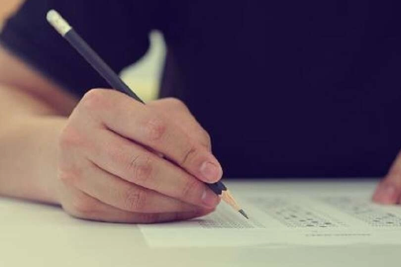 İzmit Belediyesi’nden Üniversite Adaylarına Destek