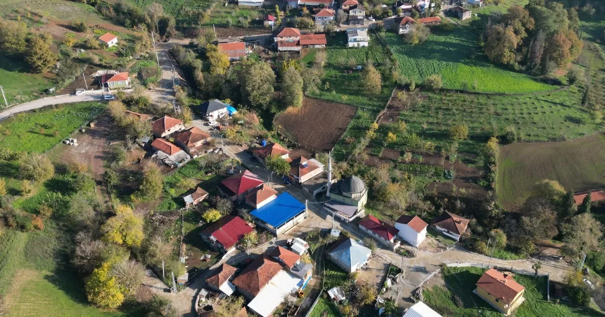 İzmit Orhaniye’de Bozulan Yollar Yenileniyor!