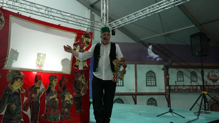 İzmit Ramazan Çadırı’nda Gelenek ve Eğlence Buluştu
