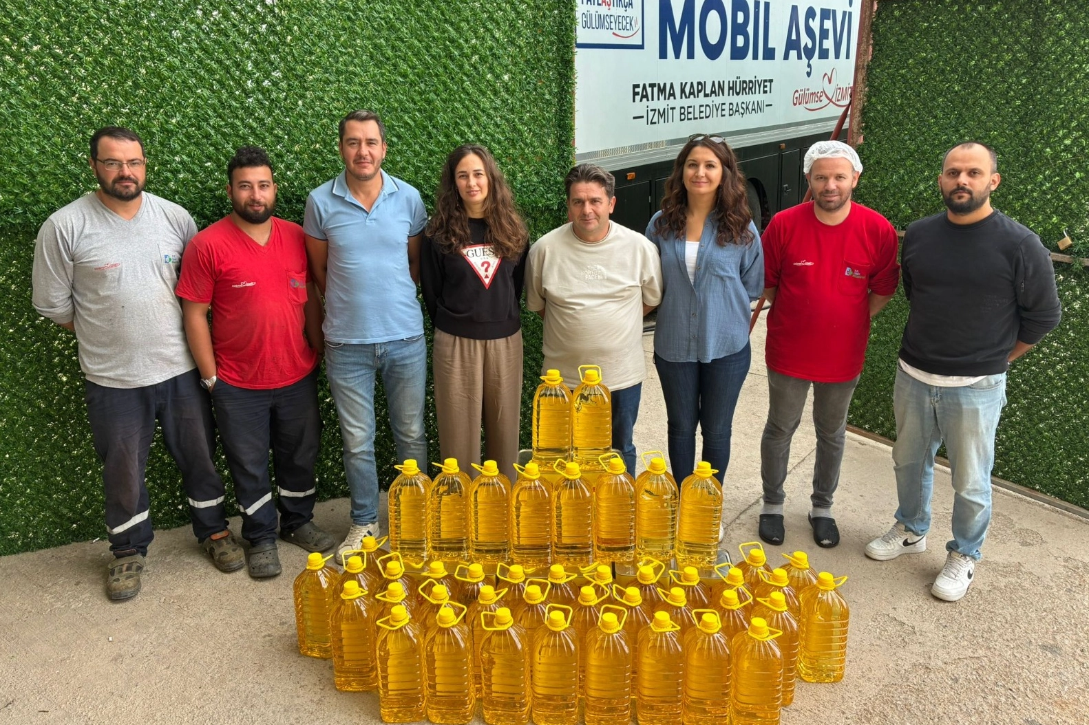 İzmit’te Ayçiçeği Üretimi: 335 Litre Yağ Aşevine!