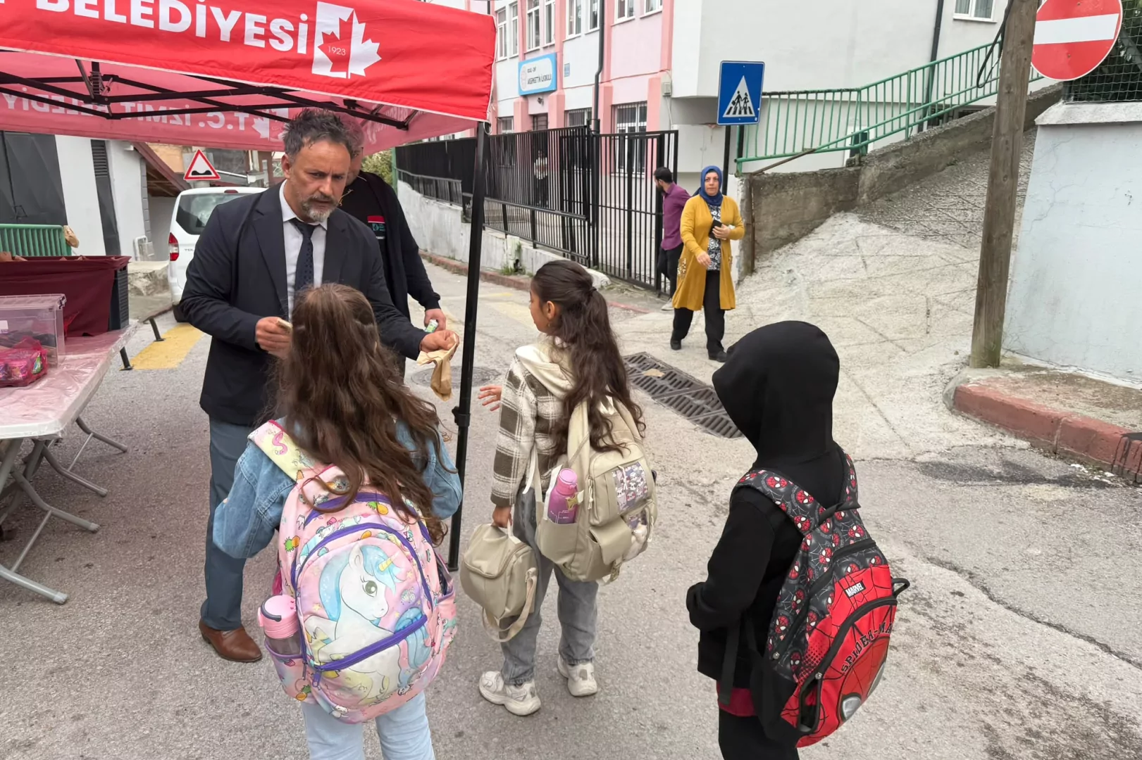 İzmit’te Beslenme Saati Projesi Devam Ediyor!