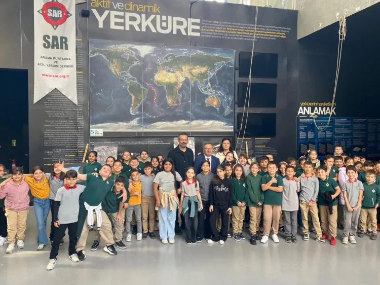 İzmit’te Öğrencilere Afet Farkındalığı Eğitimi