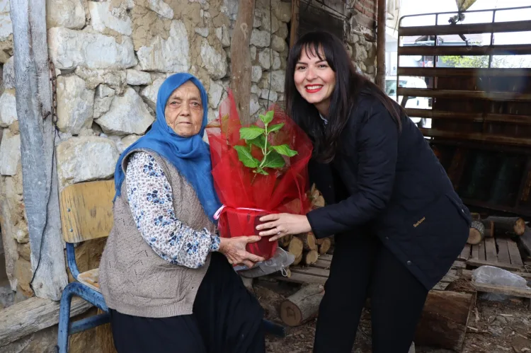 İzmit’ten Kırsal Annelere Anlamlı Ziyaret