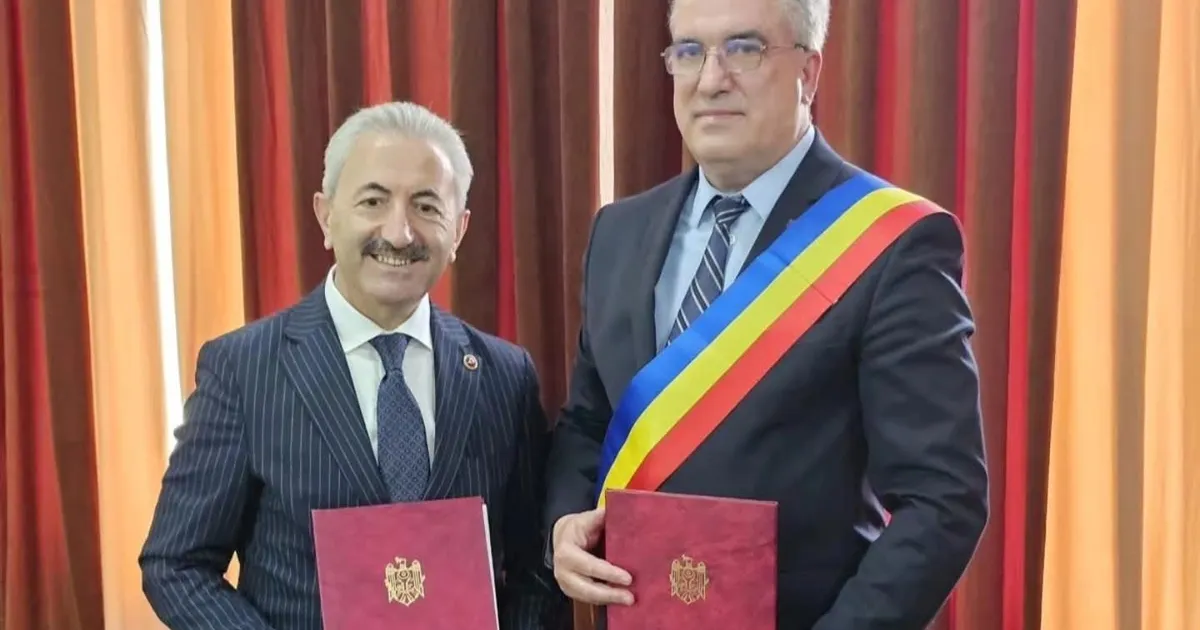 İzmit ve Ungheni Kardeş Şehir Oldu!