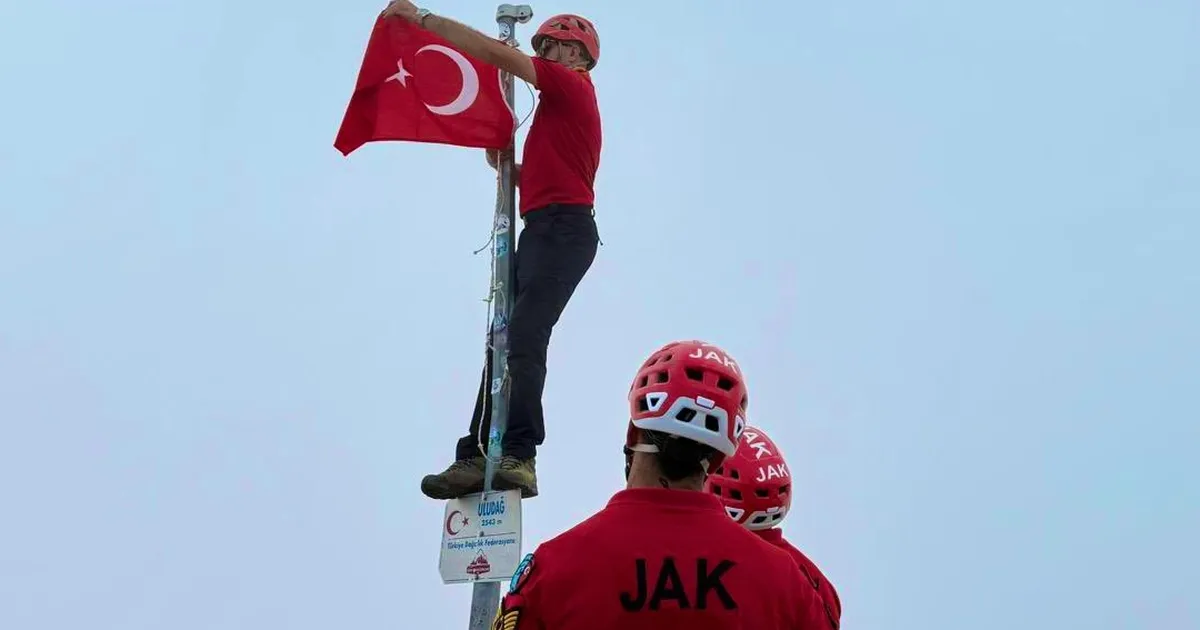 Jandarma 186. Yılını Uludağ Zirvesinde Kutladı