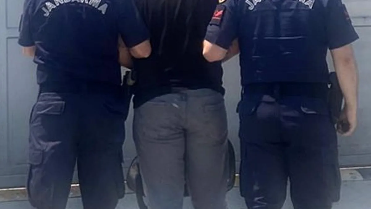 Jandarma’dan Uyuşturucu Operasyonu: 1 Kilo Ele Geçirildi