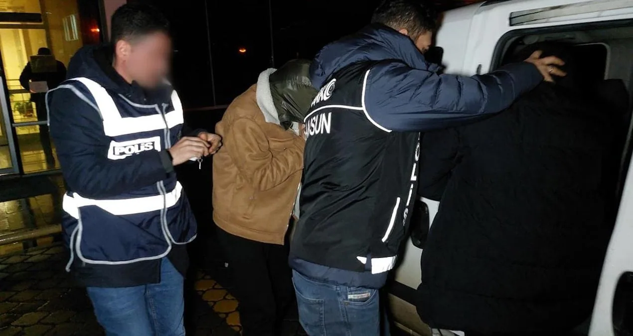 Jandarmadan Uyuşturucu Operasyonu: 3 Bin Hap Ele Geçirildi