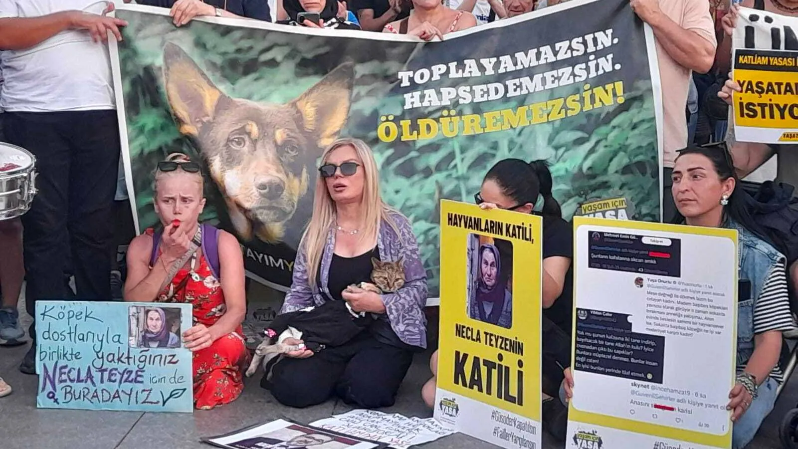 Kadıköy’de ‘Katliam Yasası’na karşı eylem!