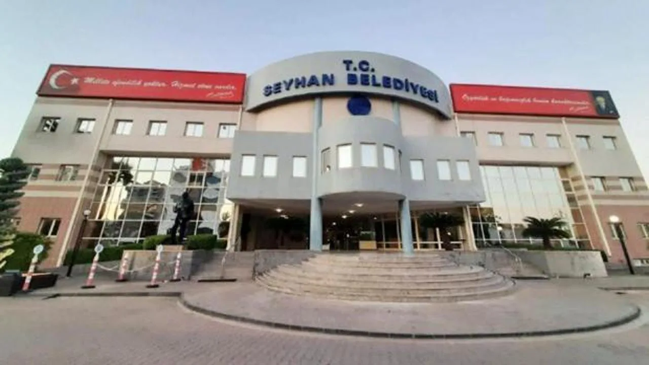 Kadın Çalışana Taciz İddiası: Tepkiler Büyüyor!