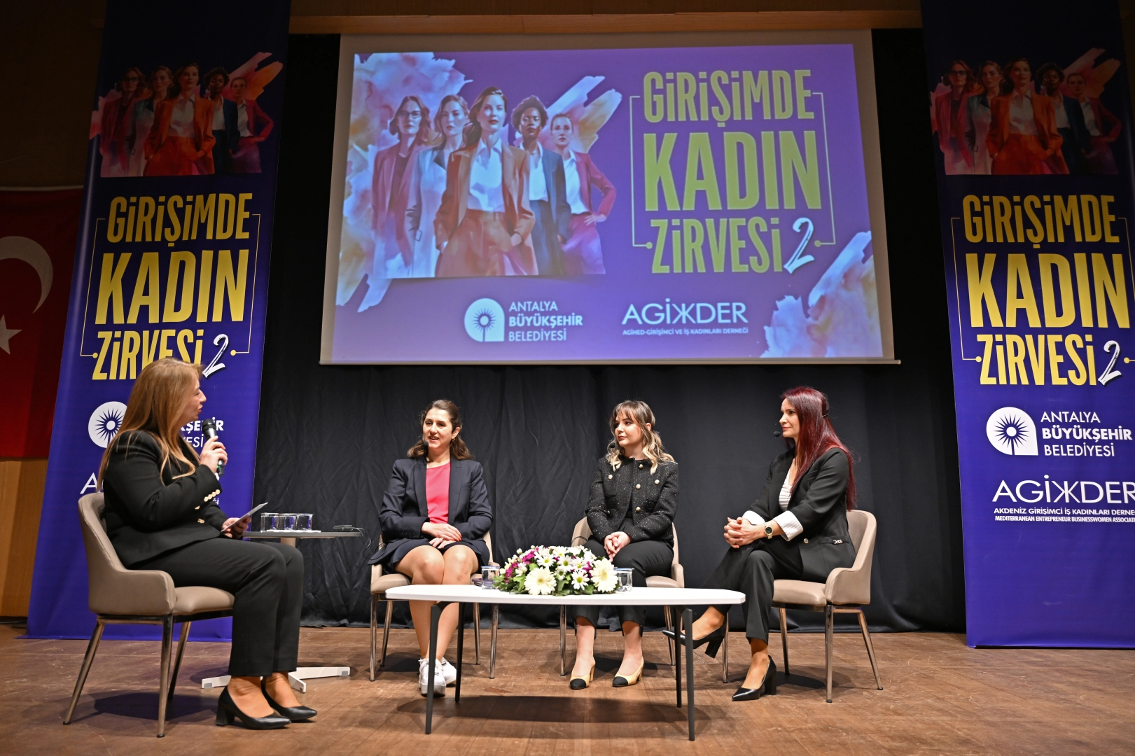Kadın Girişimciler Zirvesi Antalya’da Buluştu