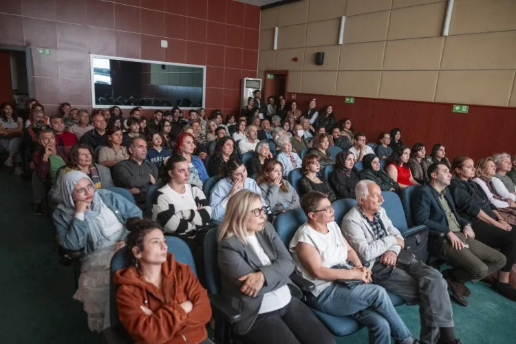 Kadın Radyocuların Hikayesi Mersin’de Anlatıldı!
