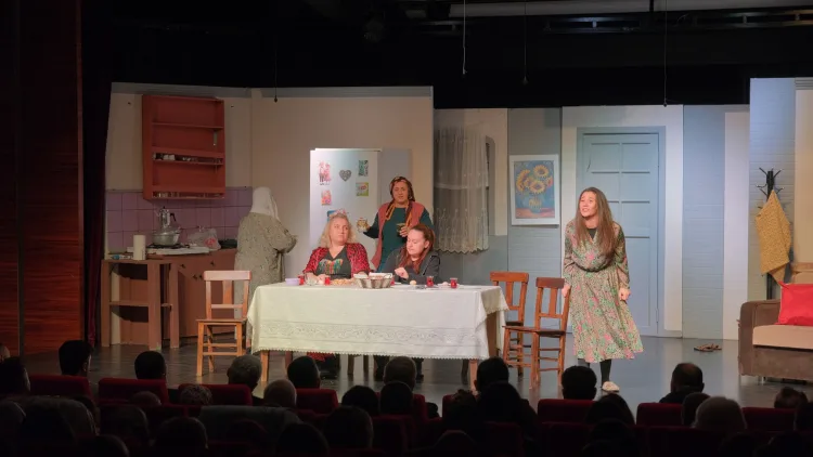 Kadın Sığınağı Tiyatrosu ile Farkındalık Yaratıldı