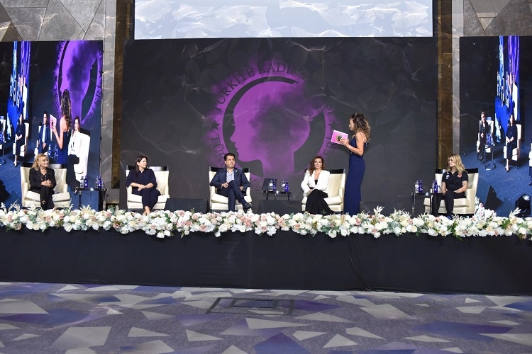 Kadın Zirvesi İstanbul’da Güçlü İsimleri Ağırlayacak