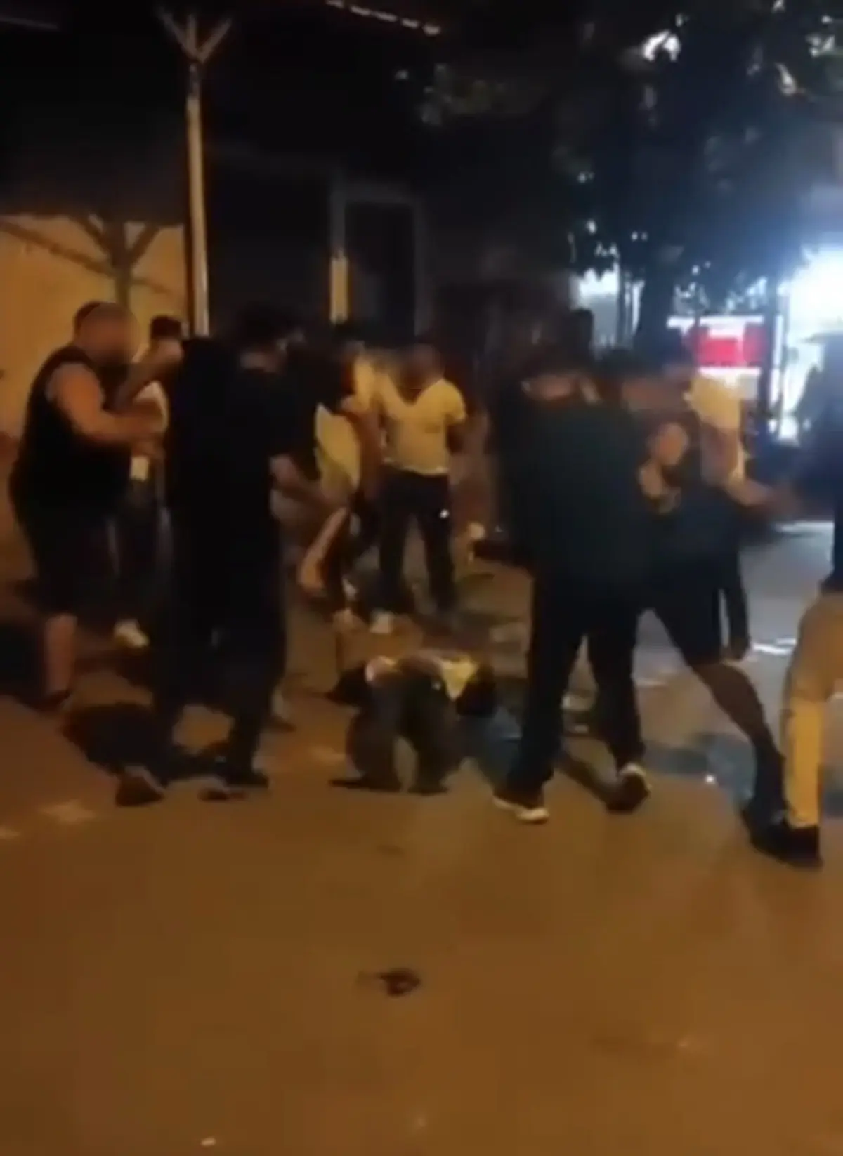 Kadına saldırıp gözünü kör etti! Mahalleli tarafından linç edildi 2
