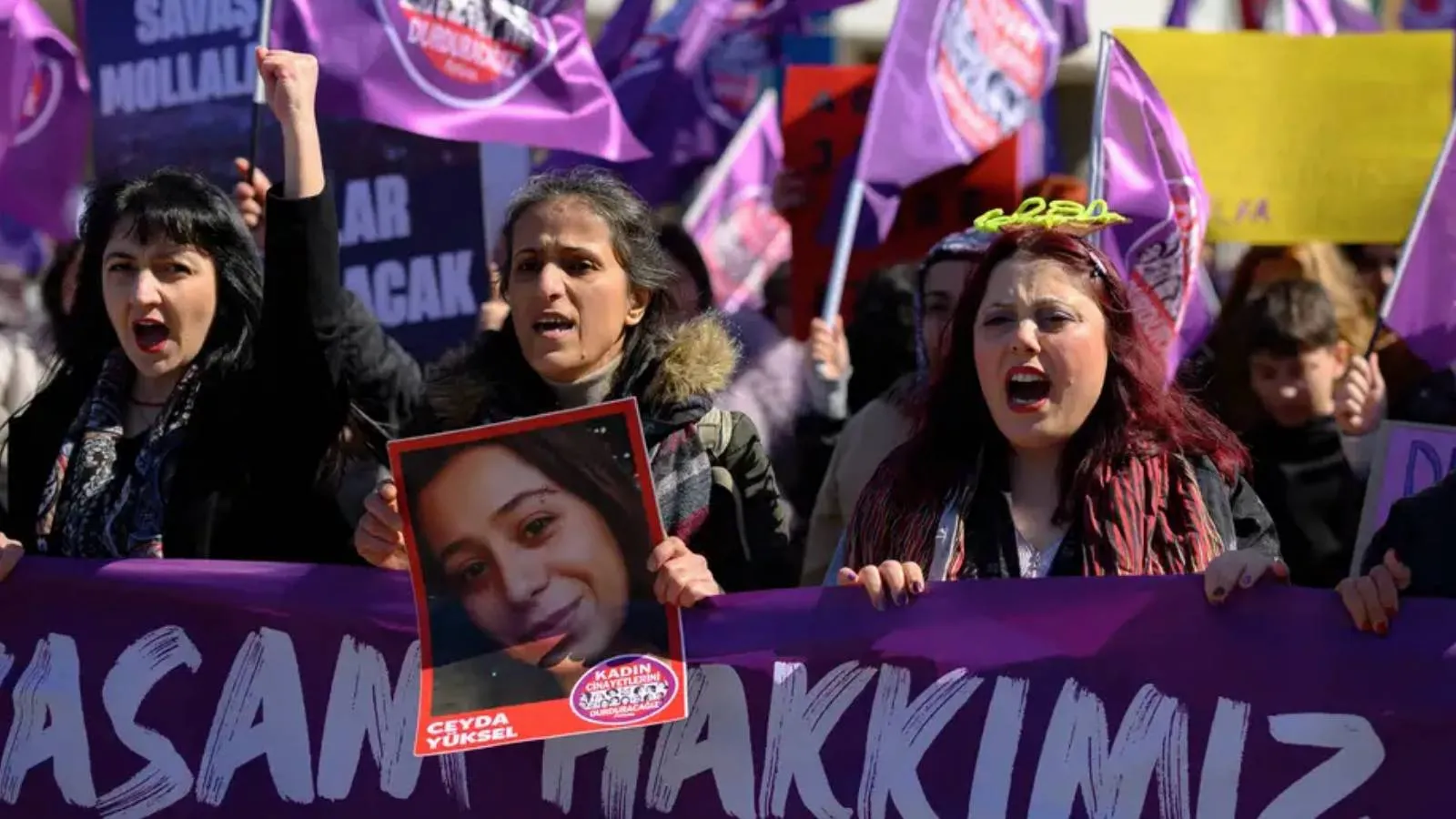 Kadınlar 8 Mart’ta Şiddete Karşı Birleşti!