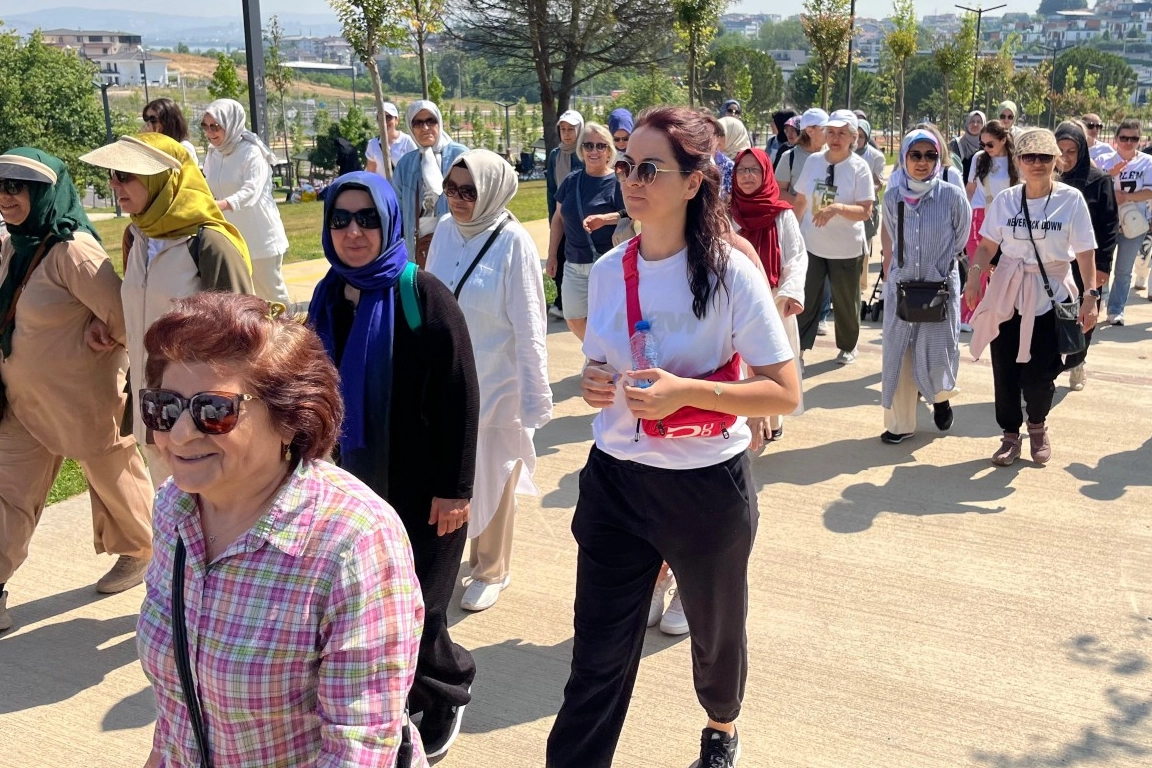 Kadınlar Sağlıklı Yaşam İçin Yürüdü!