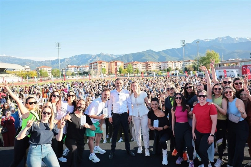 Kadınların Dansıyla Denizli’de Enerji Şöleni!
