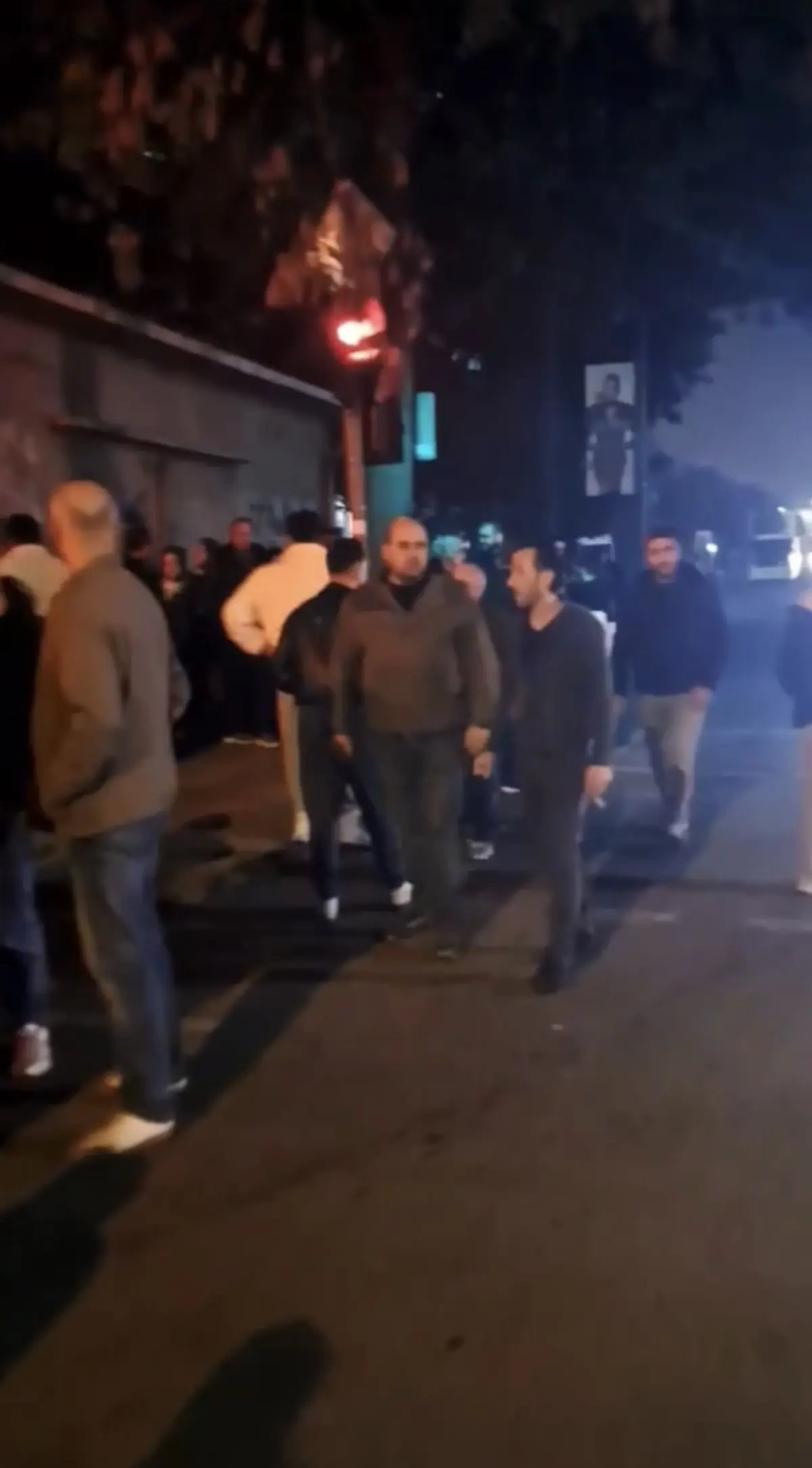 Nefes darlığı dedi, saniyeler içinde sokakta nabzı durdu! Bayıldığını gören kişi, bakmadan gitti 8