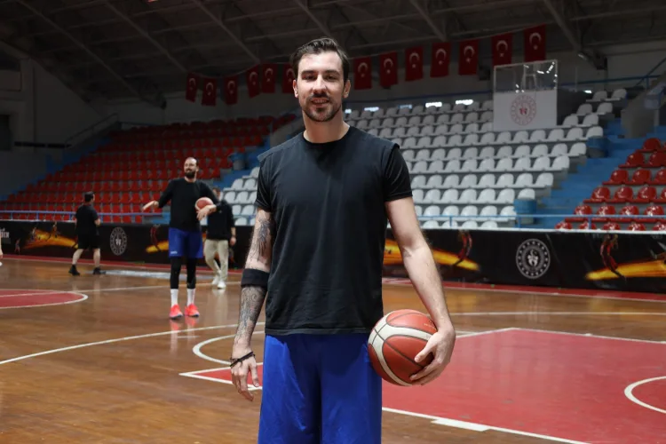 Kağıtspor: Takım Ruhu ve Süper Lig Hedefi