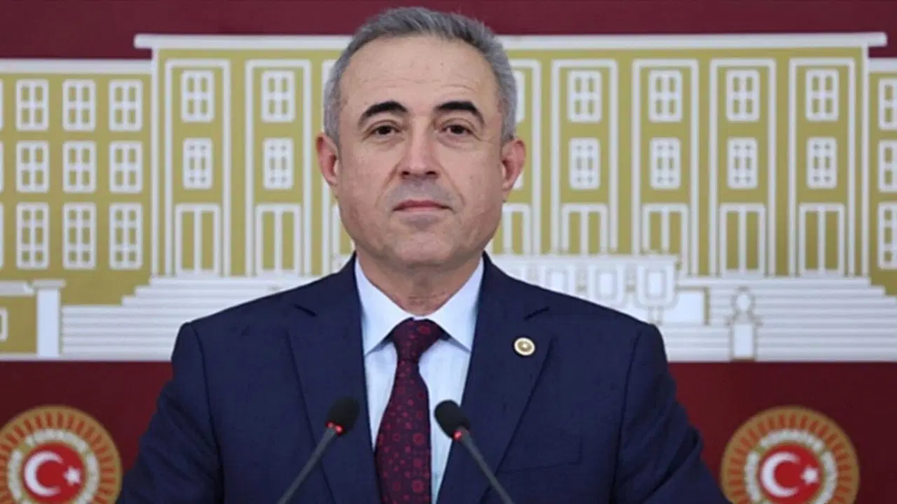Kahramanmaraş Milletvekili İrfan Karatutlu AKP’ye Geçti