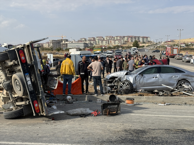1 kişinin hayatını kaybettiği kazada yaralanan MHP'li Zuhal Karakoç'un sağlık durumu belli oldu