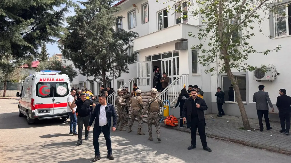 Kahramanmaraş taki okul saldırısında can kaybı 9 a yükseldi 2